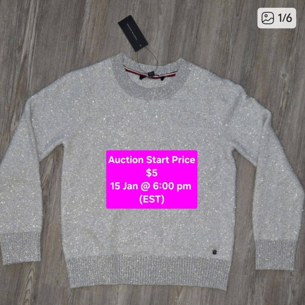 Tommy Hilfiger Grey/Silver Sweater!